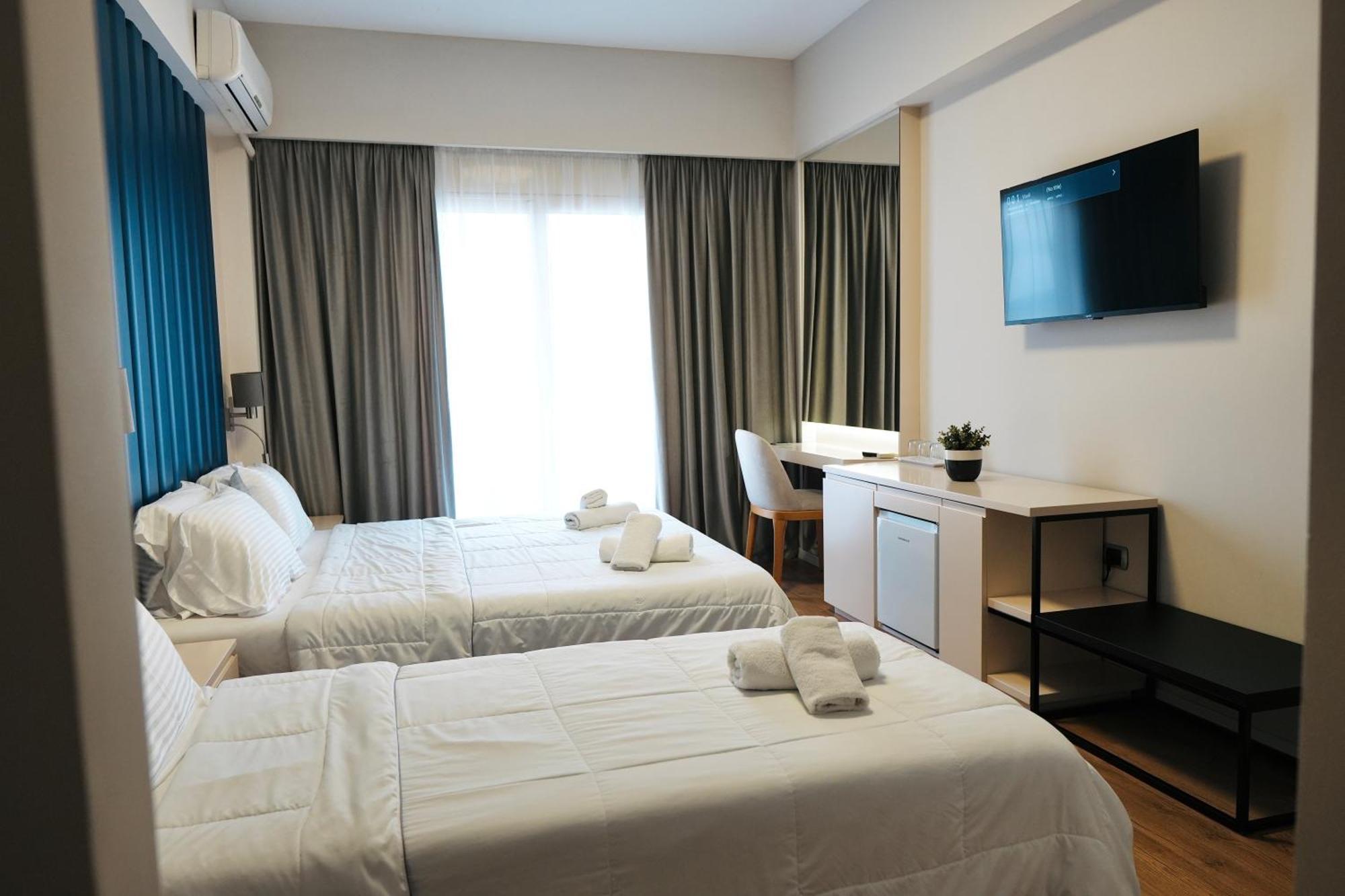 Hotel Blue Sky ซารานเดอ ภายนอก รูปภาพ