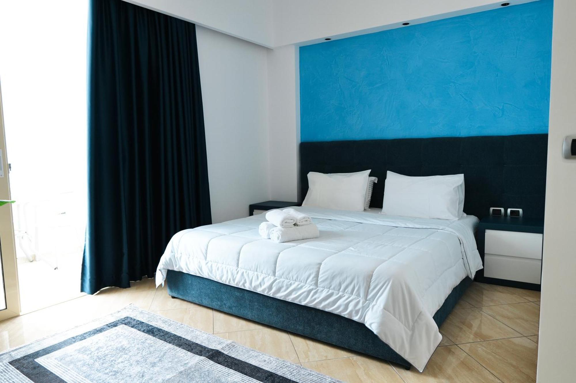 Hotel Blue Sky ซารานเดอ ภายนอก รูปภาพ