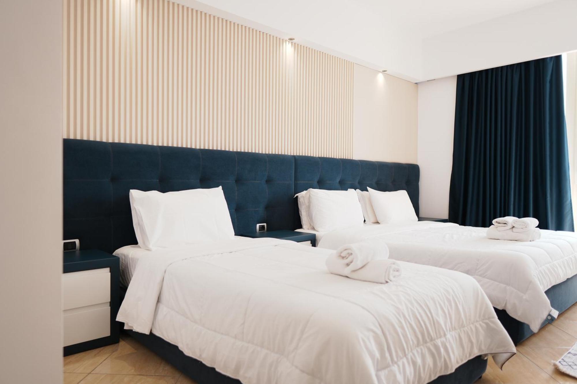 Hotel Blue Sky ซารานเดอ ภายนอก รูปภาพ