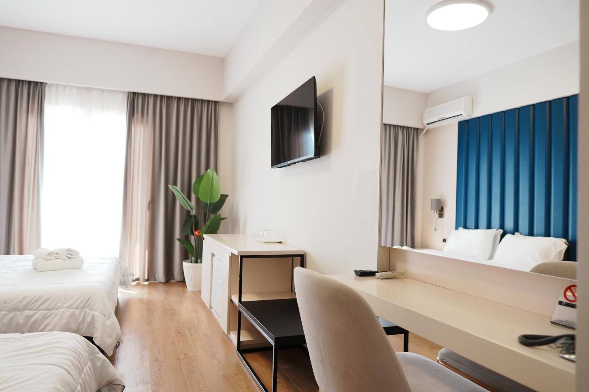 Hotel Blue Sky ซารานเดอ ภายนอก รูปภาพ