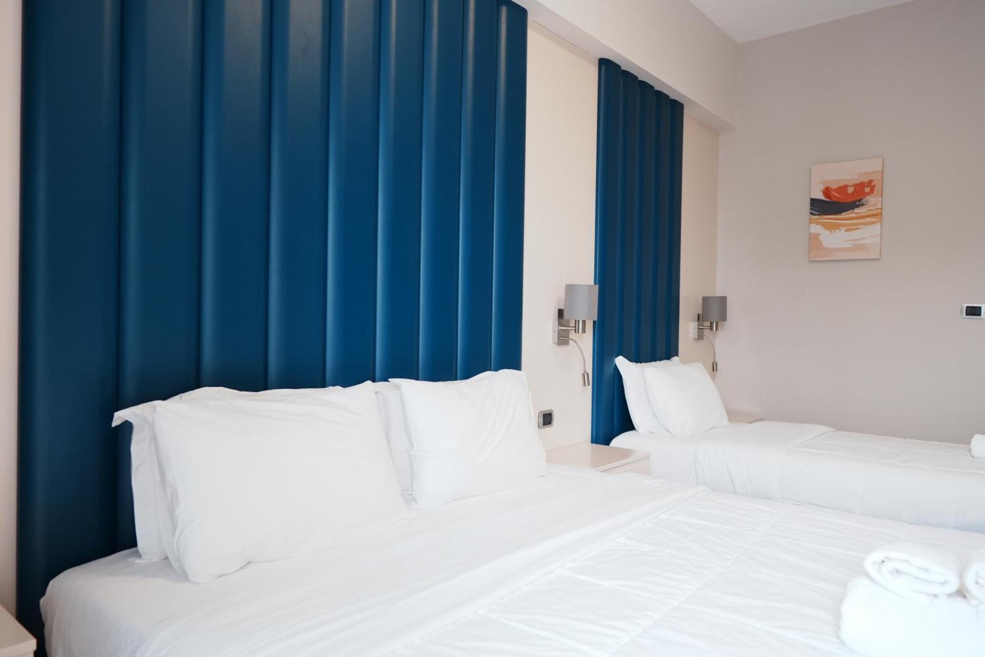 Hotel Blue Sky ซารานเดอ ภายนอก รูปภาพ