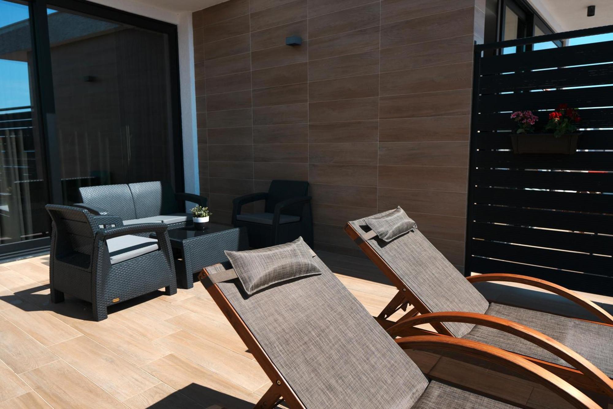 Hotel Blue Sky ซารานเดอ ภายนอก รูปภาพ