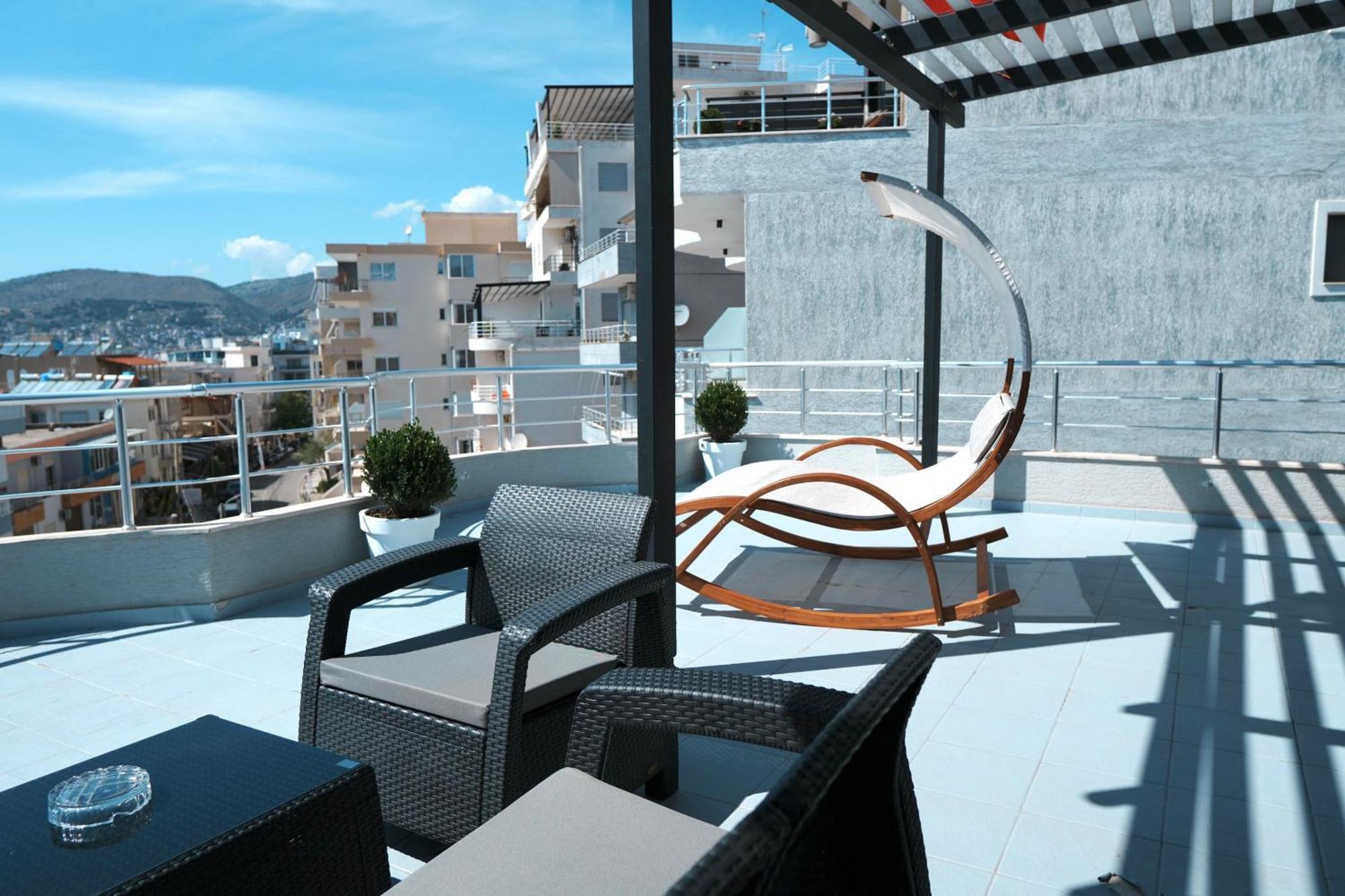 Hotel Blue Sky ซารานเดอ ภายนอก รูปภาพ